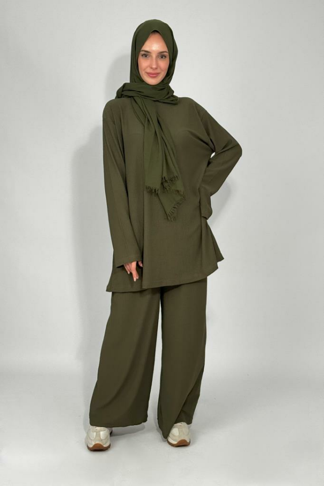 Kadın Tunik Pantolon Alt Üst İkili Rahat Kalıp Tesettür Takım YEŞİL - M