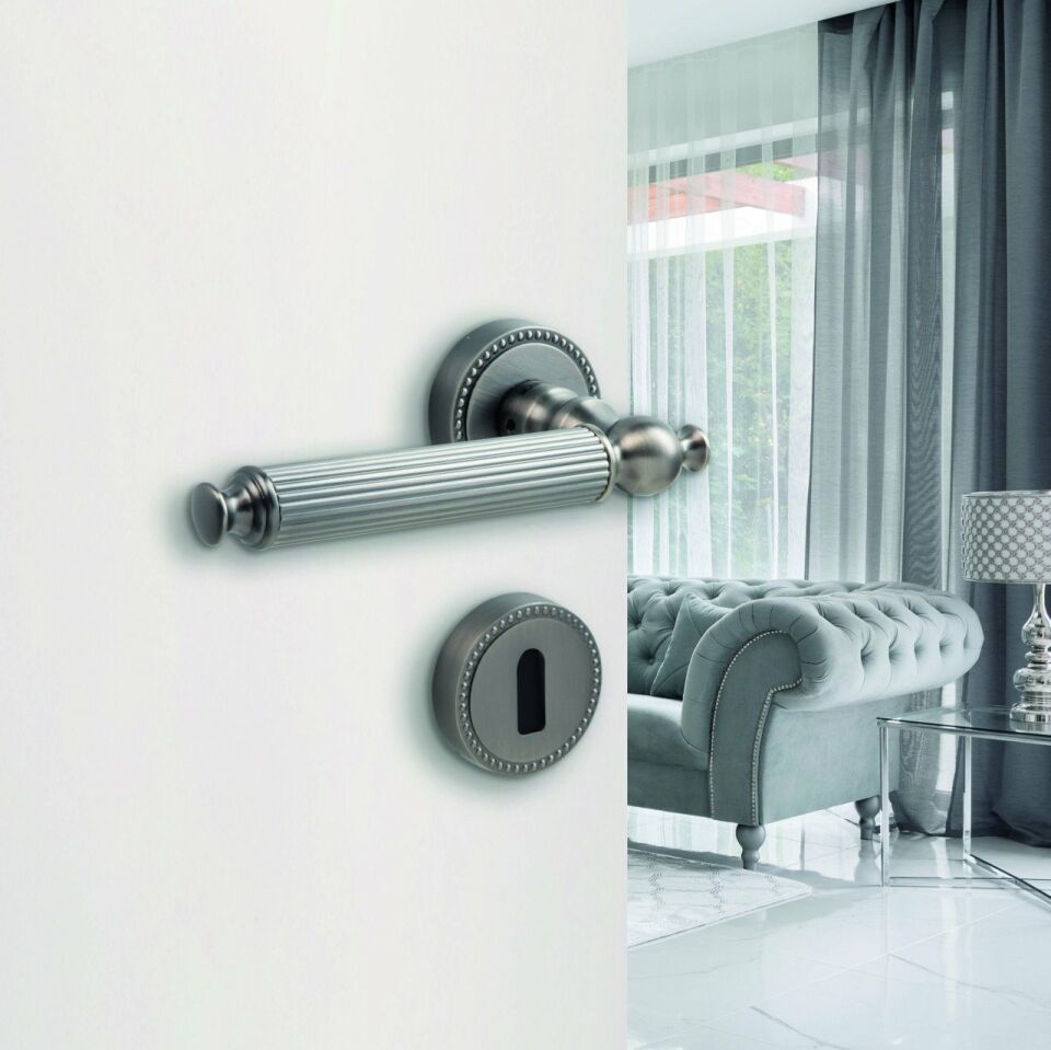 Hafele Kapı Kolu Seti Calisto WC Antik Gümüş