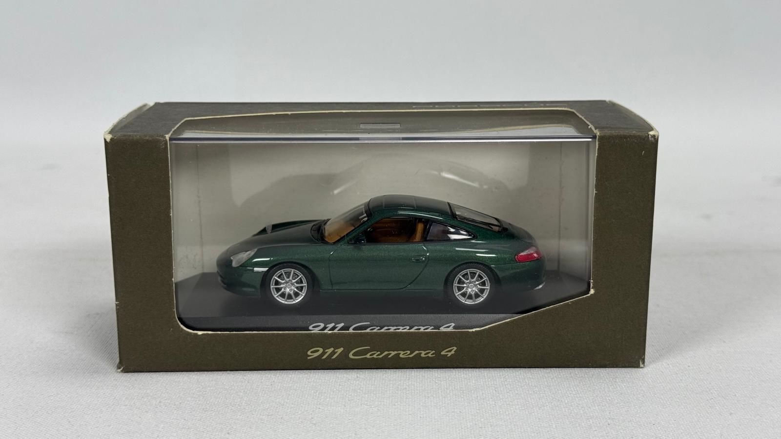 MINICHAMPS - Porsche 911 (997) Carrera 4