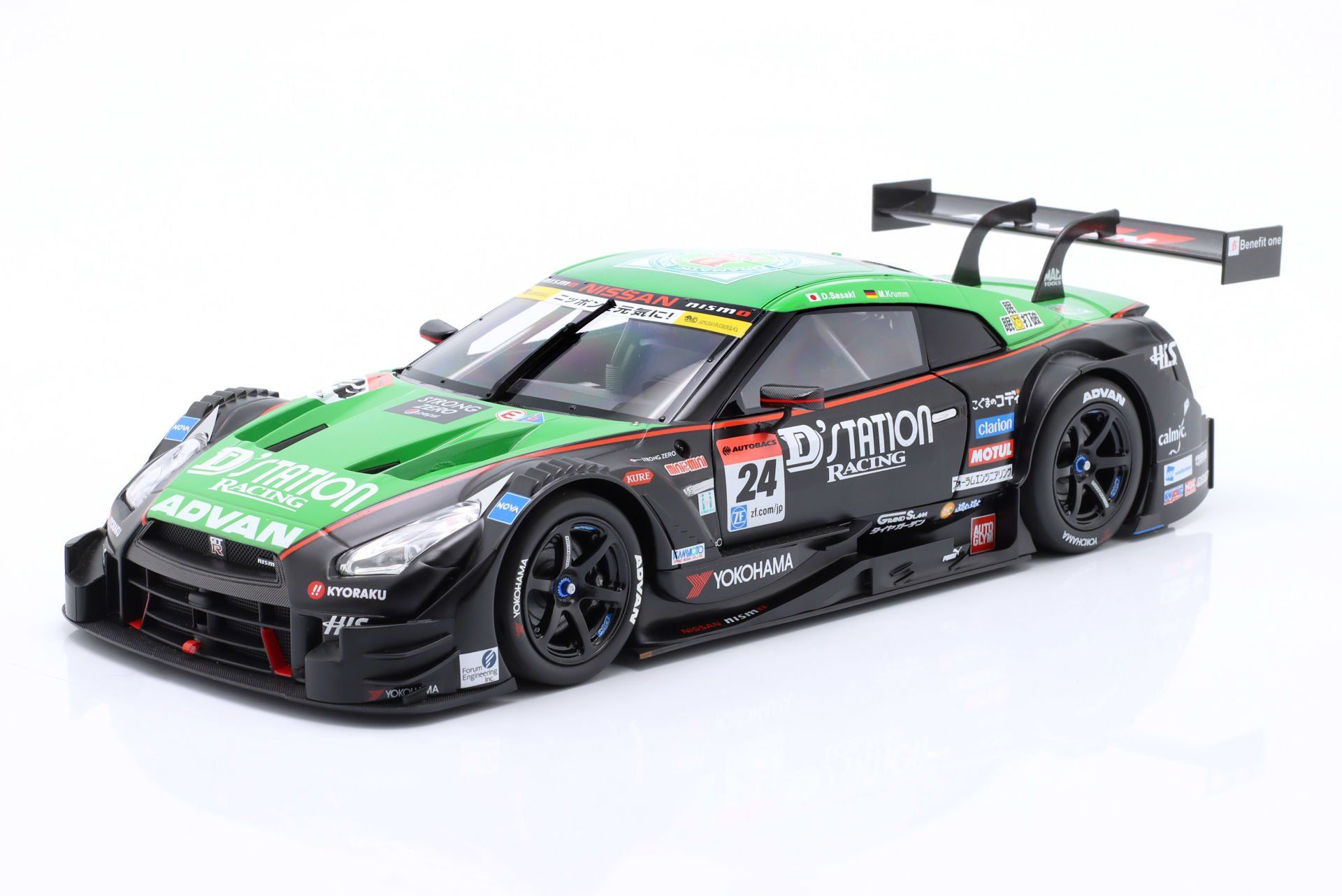 EBBRO - Nissan GT-R GT500 #24 Winner Fuji Super GT Series 2015 Sasaki, Krumm