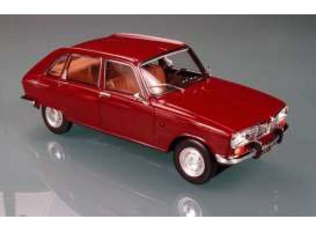 1968 Renault 16, burgundy