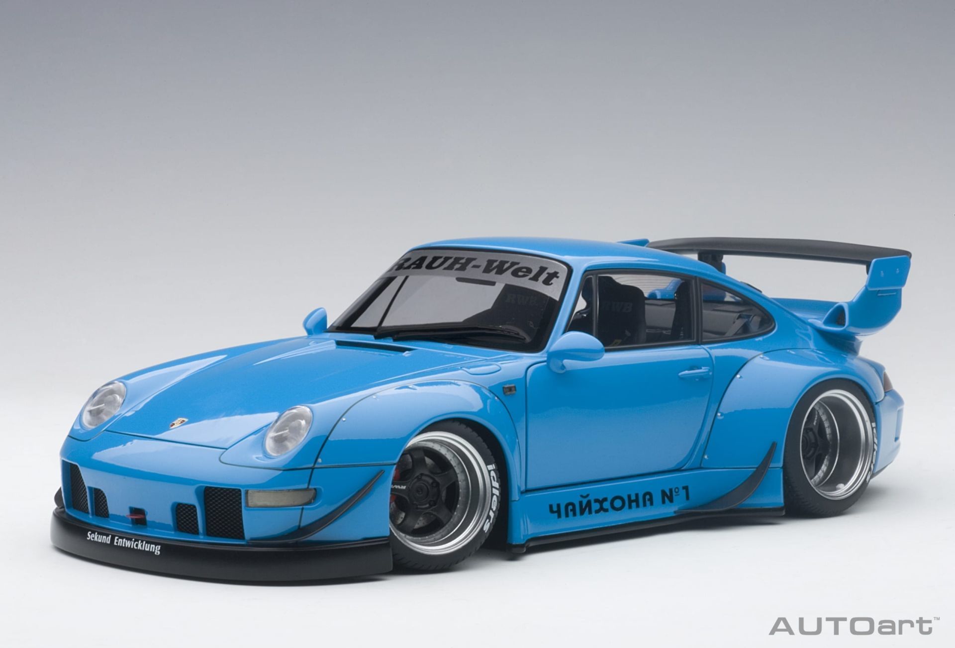 AUTOART - PORSCHE - 911 993 RWB RAUH WELT BEGRIFF 1996