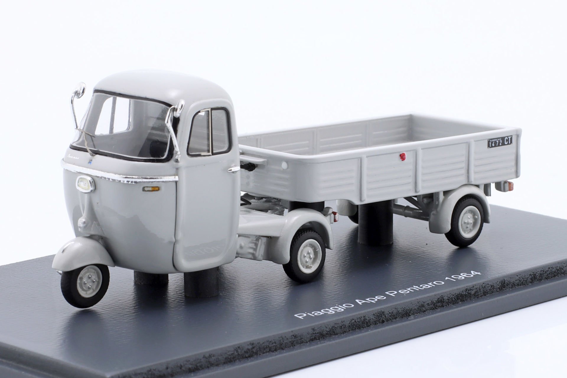 SCHUCO - PIAGGIO - APE PENTARO MOTRICE + PENTARO' RIMORCHIO 1964