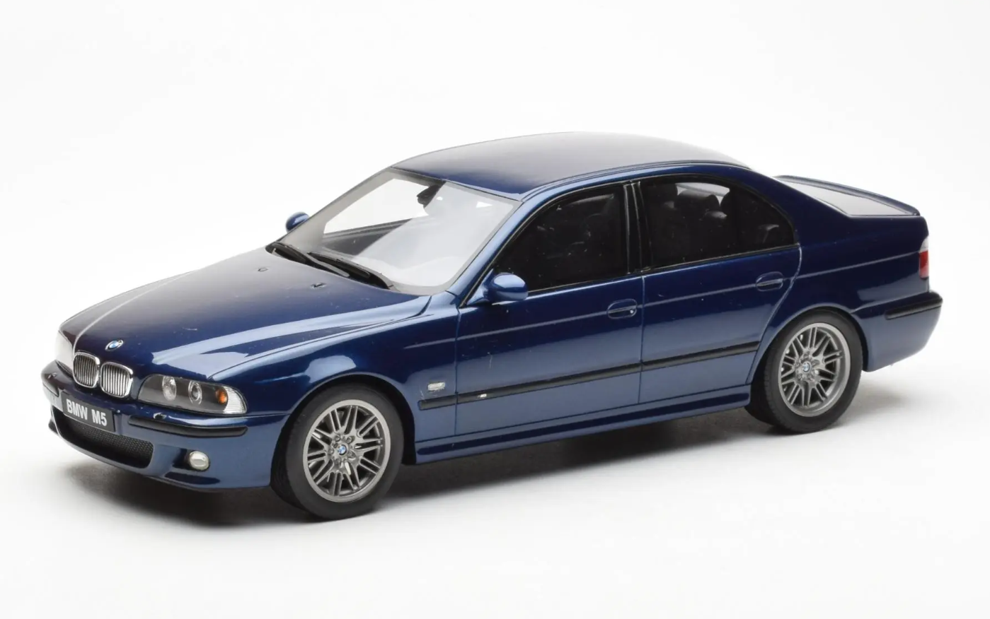 OTTO-MOBILE - BMW - 5-SERIES M5 (E39) 2002 AVUS BLUE