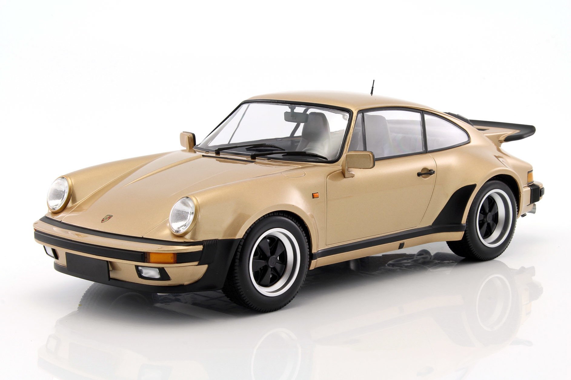Porsche 911 (930) Turbo year 1977 bronze metallic 1:12 Minichamps