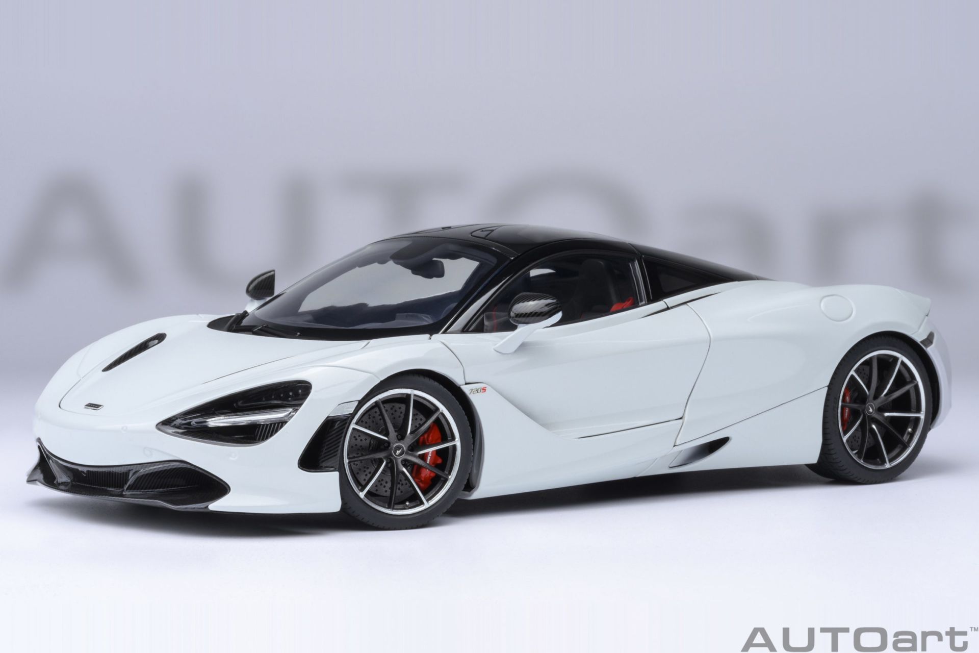 AUTOART - McLAREN - 720S 2017