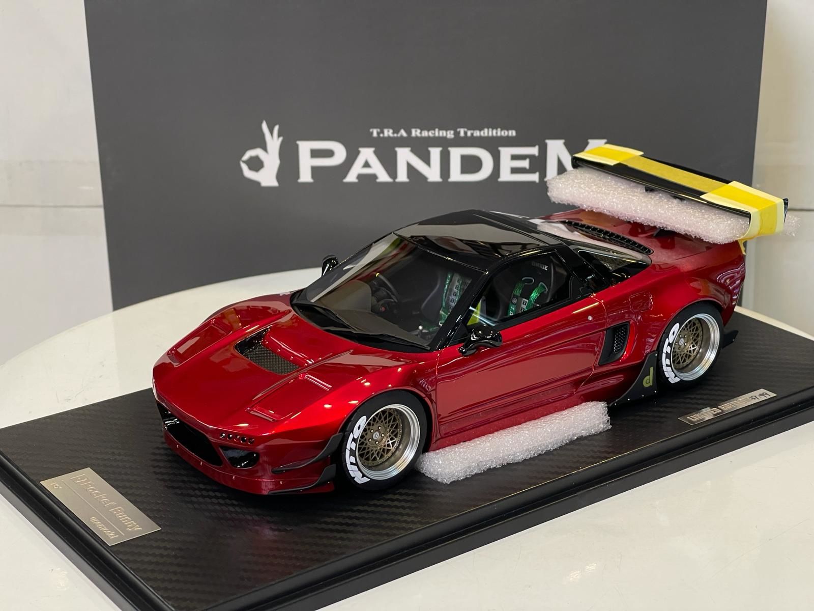 ONE MODEL - HONDA NSX PANDEM RED