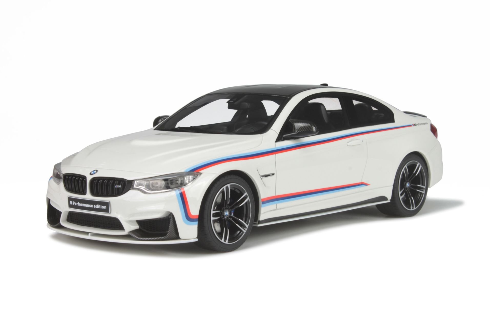 GT-SPIRIT - BMW - 4-SERIES M4 PERFORMANCE 2015