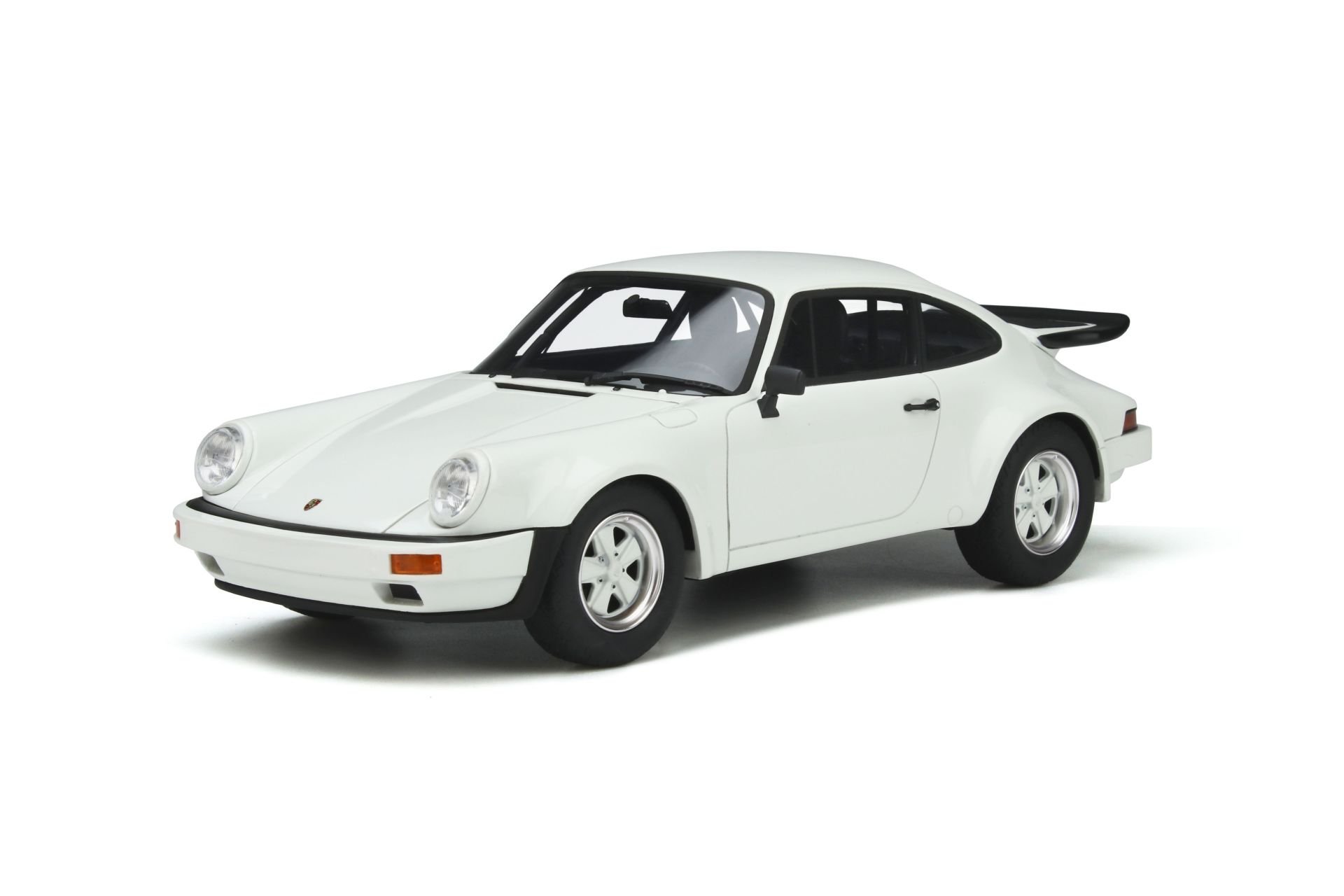 GT-SPIRIT - PORSCHE - 911 930 SC RS COUPE 1984