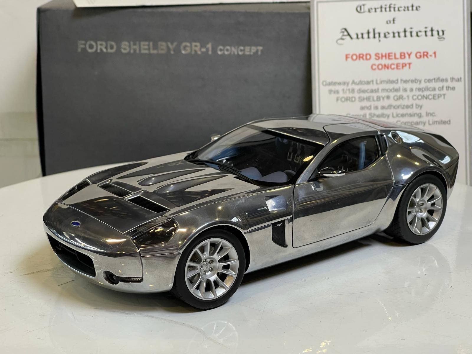 AUTOART - FORD USA - SHELBY GR-1 CONCEPT