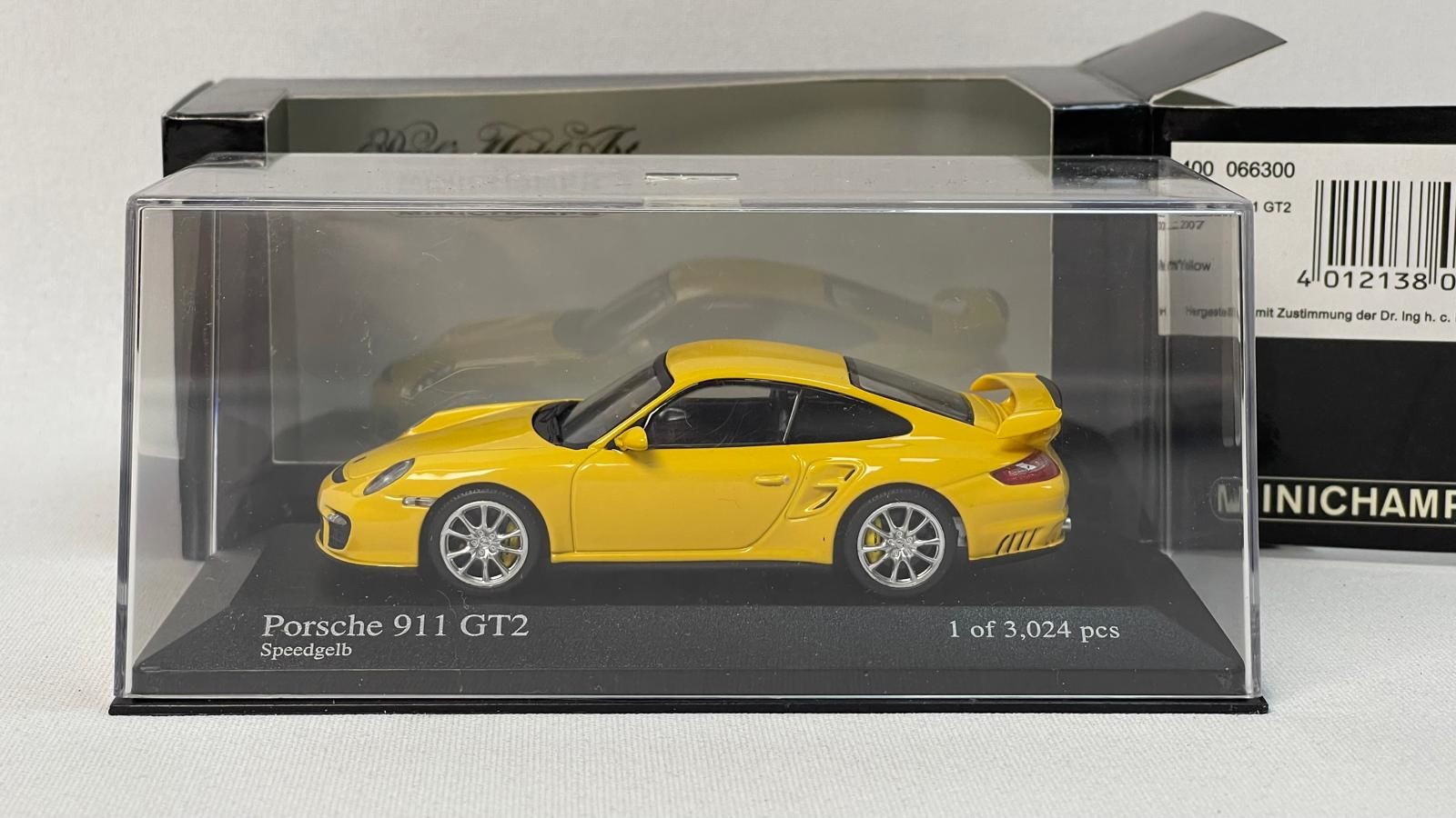 MINICHAMPS - PORSCHE - 911 997 GT2 2007