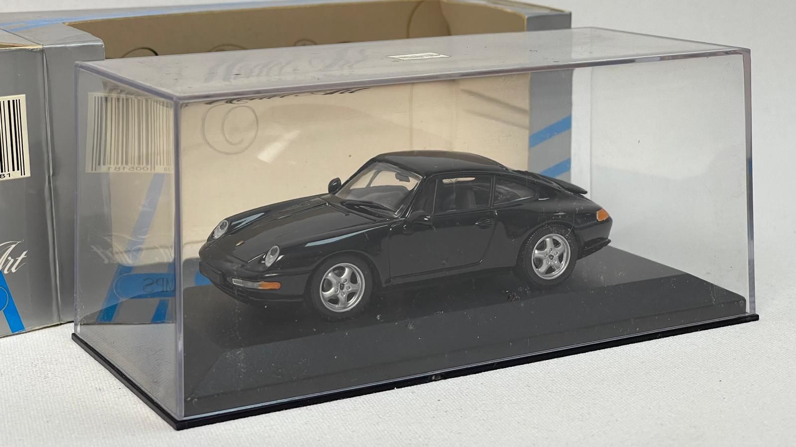 MINICHAMPS - PORSCHE - 911 993 COUPE 1993