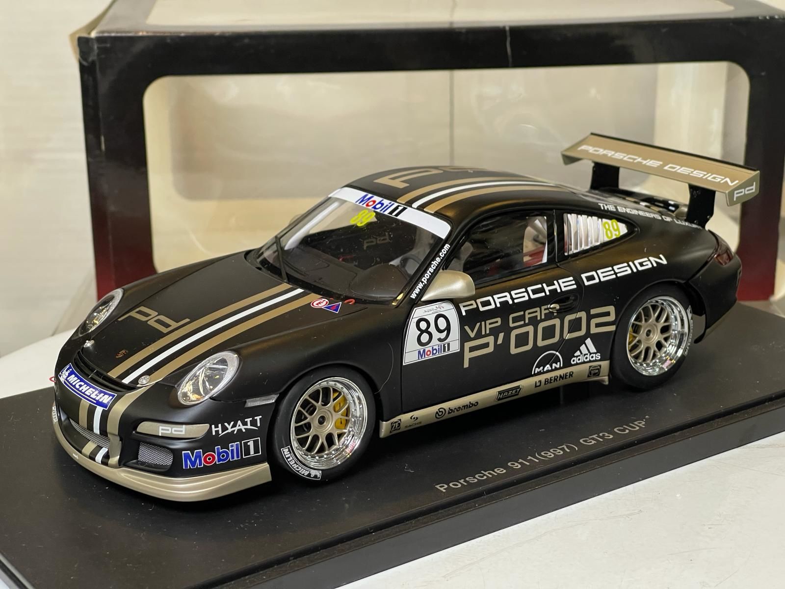 AUTOART - PORSCHE - 911 997 GT3CUP N 89 VIP CAR P'0002 - PORSCHE DESIGN