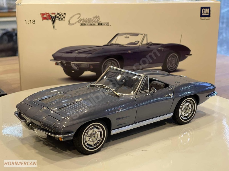 AUTOART - CHEVROLET - CORVETTE CONVERTIBLE 1963