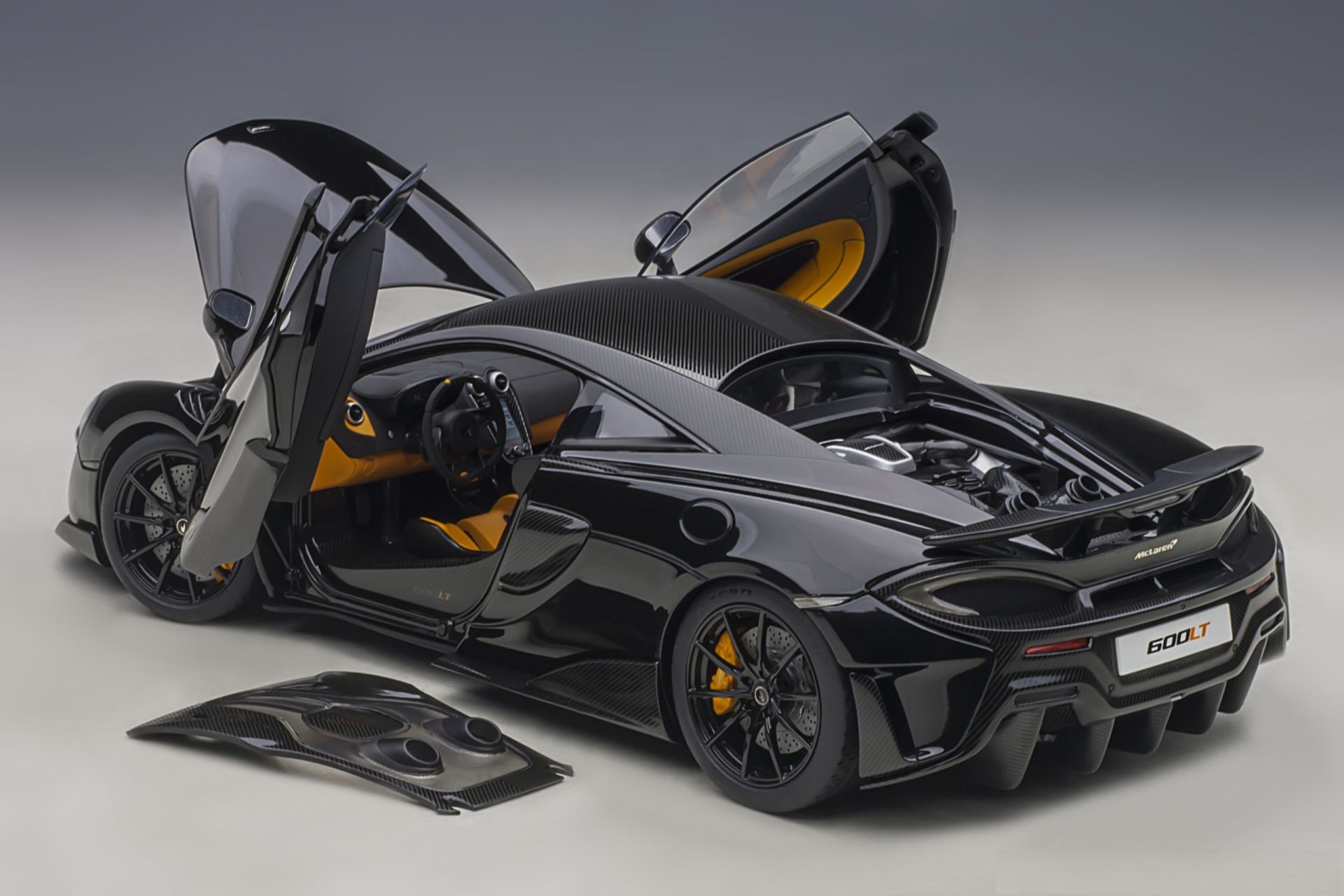 AUTOART - McLAREN - 600LT 2019