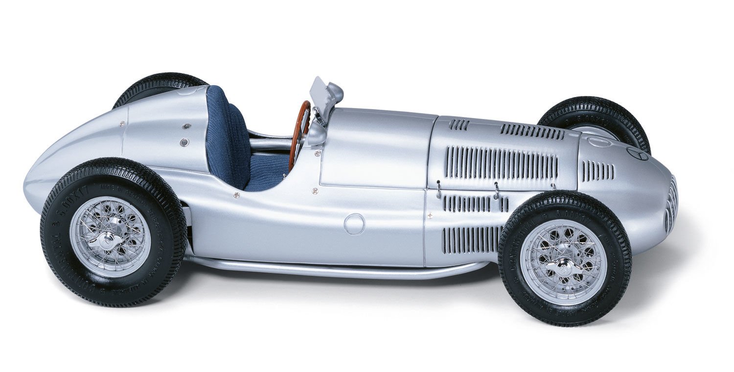 CMC - MERCEDES BENZ - F1 W165 SPIDER DER GROSSE SIEGER VON TRIPOLIS 1939