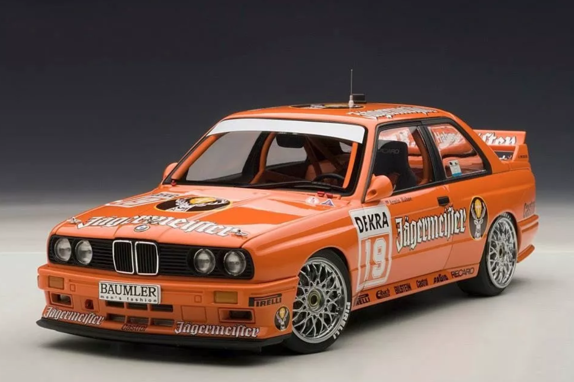 AUTOART - BMW - 3-SERIES M3 E30 JAEGERMEISTER N 19 DTM 1992 H.HAHNE