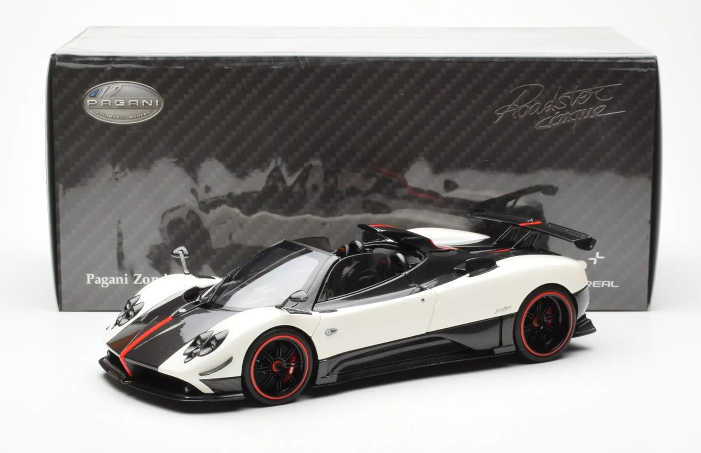 ALMOST-REAL - PAGANI - ZONDA 5 CINQUE ROADSTER 2009