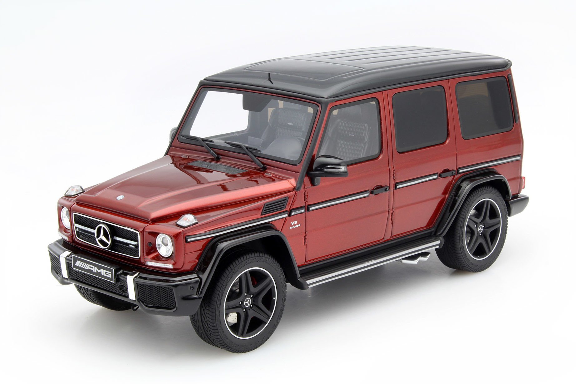 GT-SPIRIT - MERCEDES BENZ - G-CLASS G63 V8 AMG (W463) 2015 - CRAZY COLOR EDITION