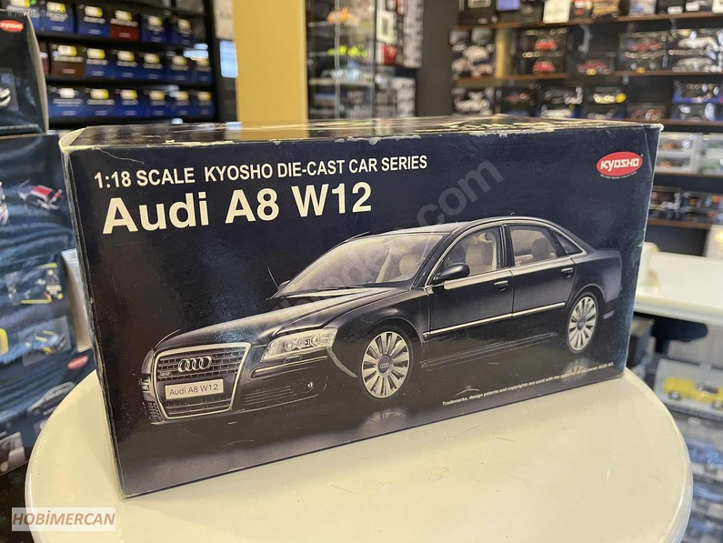 KYOSHO - AUDI - A8 V12 2005