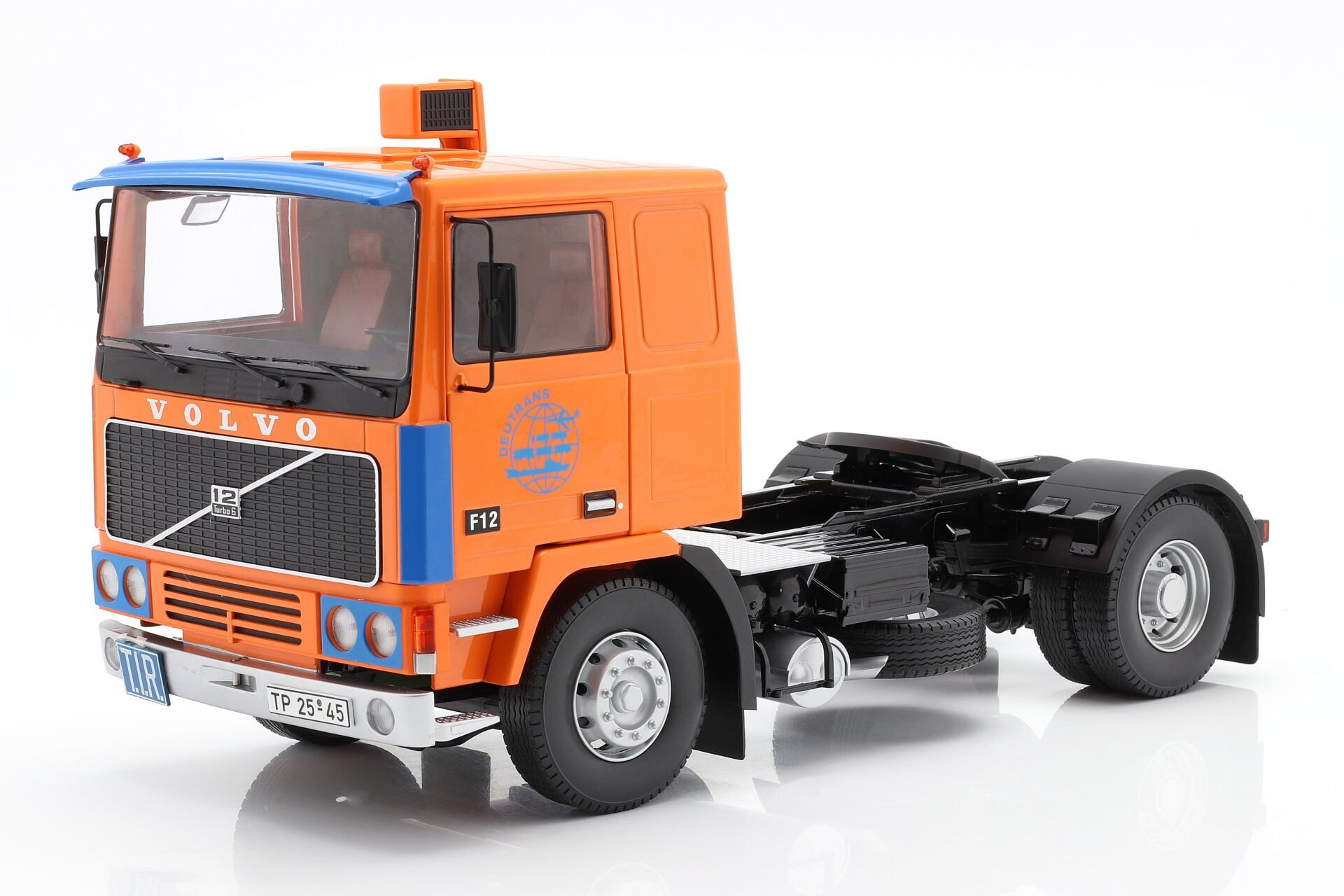 ROAD-KINGS - VOLVO - F12 TURBO 6 TRACTOR TRUCK 2-ASSI 1977