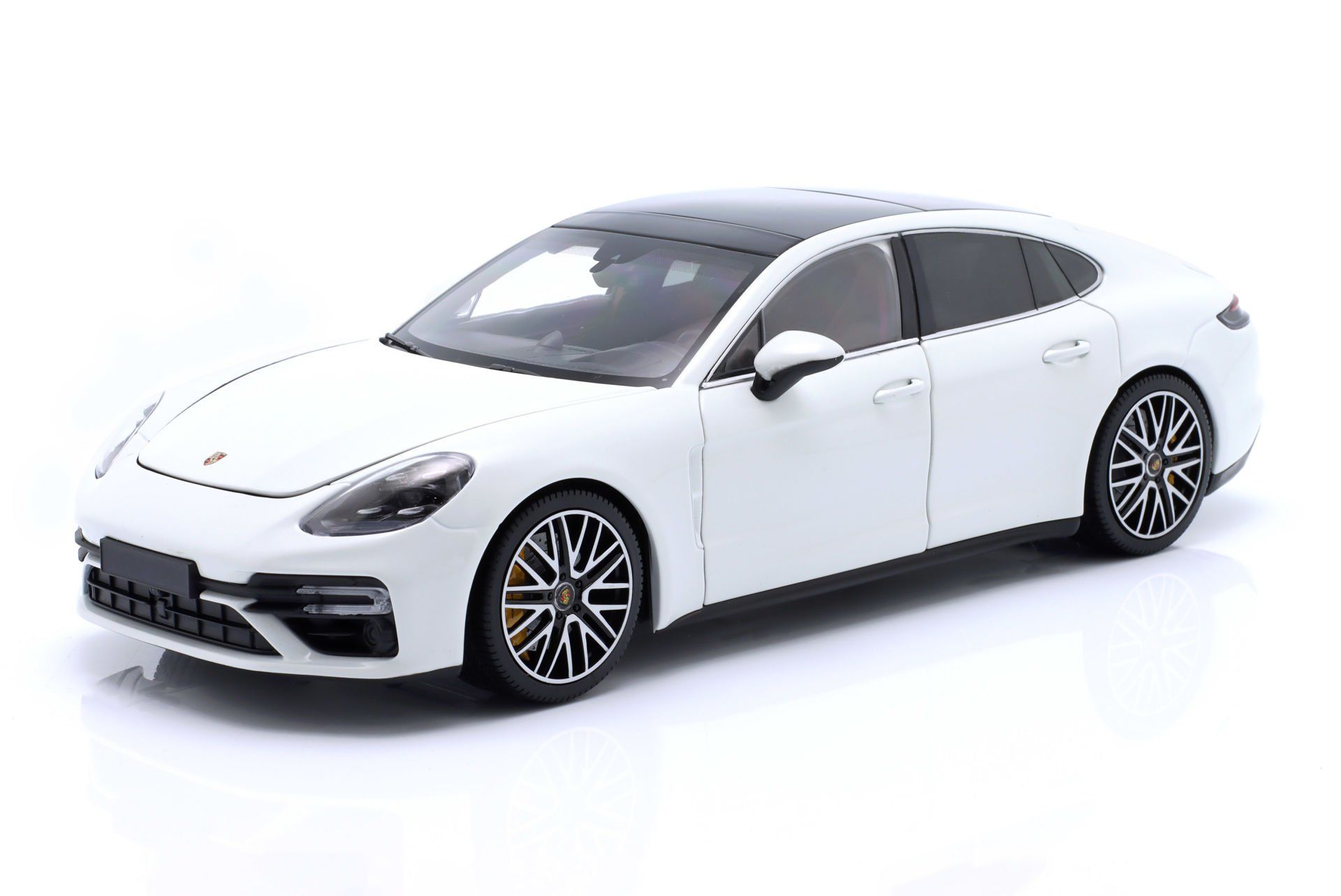 MINICHAMPS - PORSCHE - PANAMERA TURBO S 2020