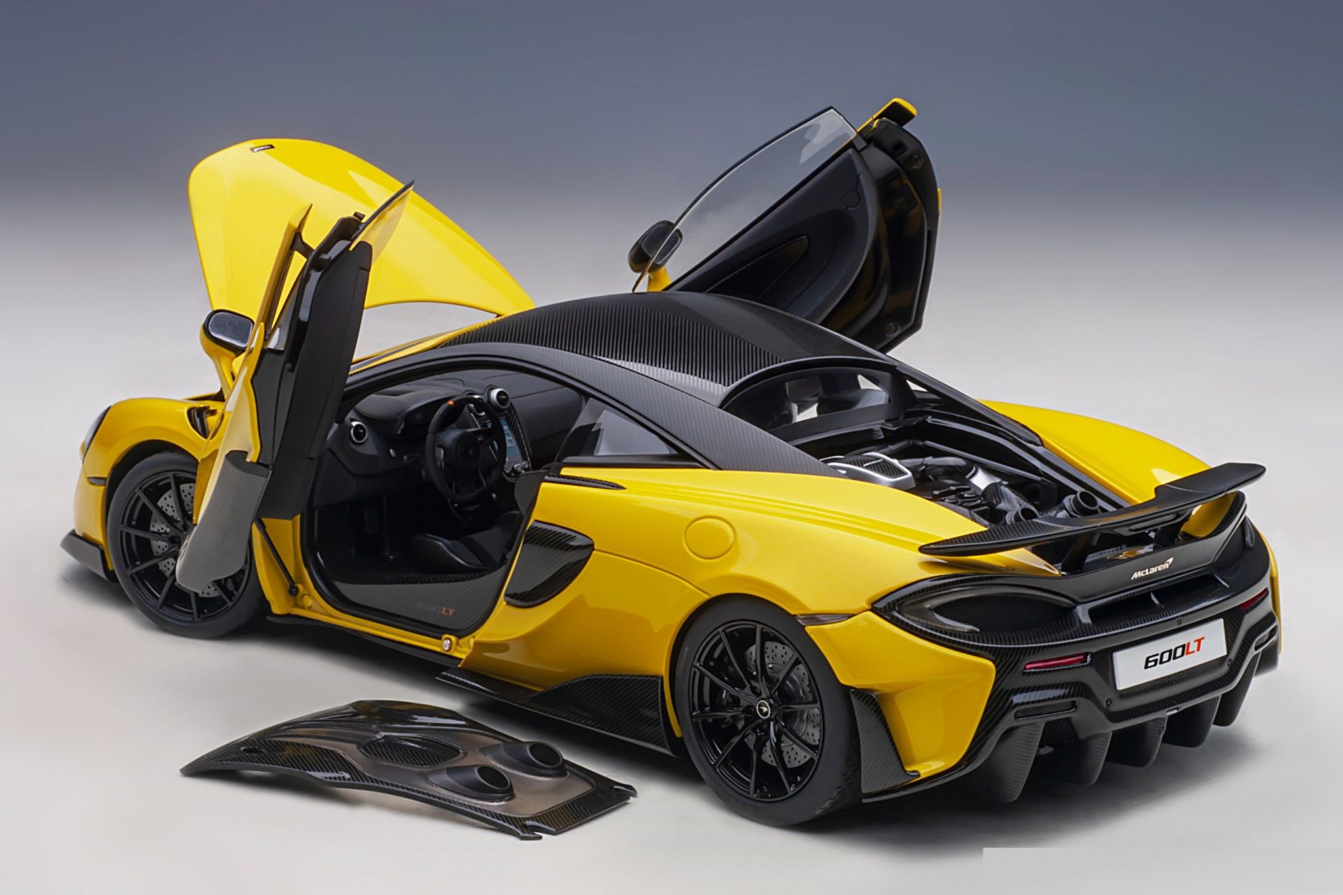 AUTOART - McLAREN - 600LT 2019
