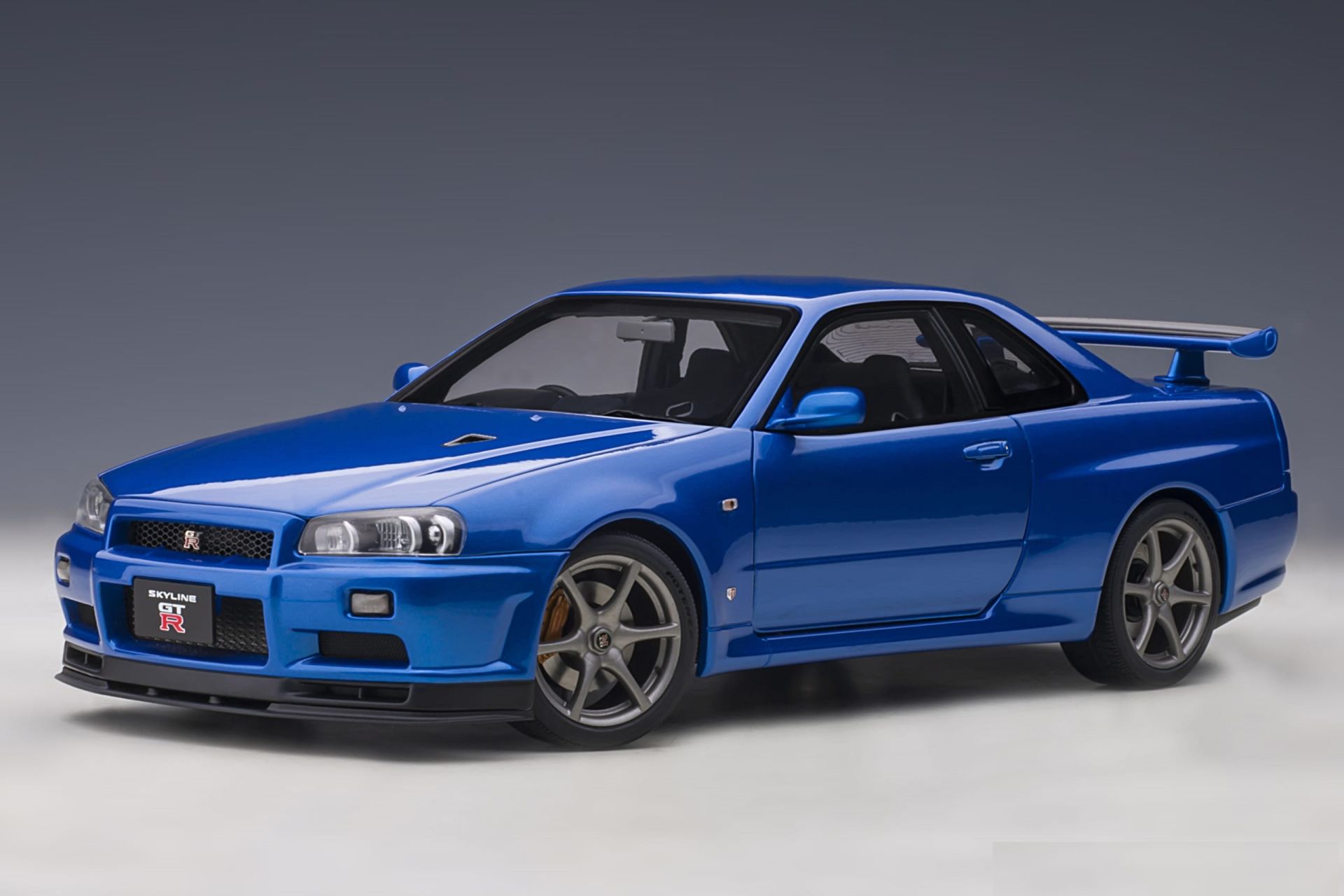 AUTOART - NISSAN - SKYLINE GT-R (R34) V-SPEC II 2001