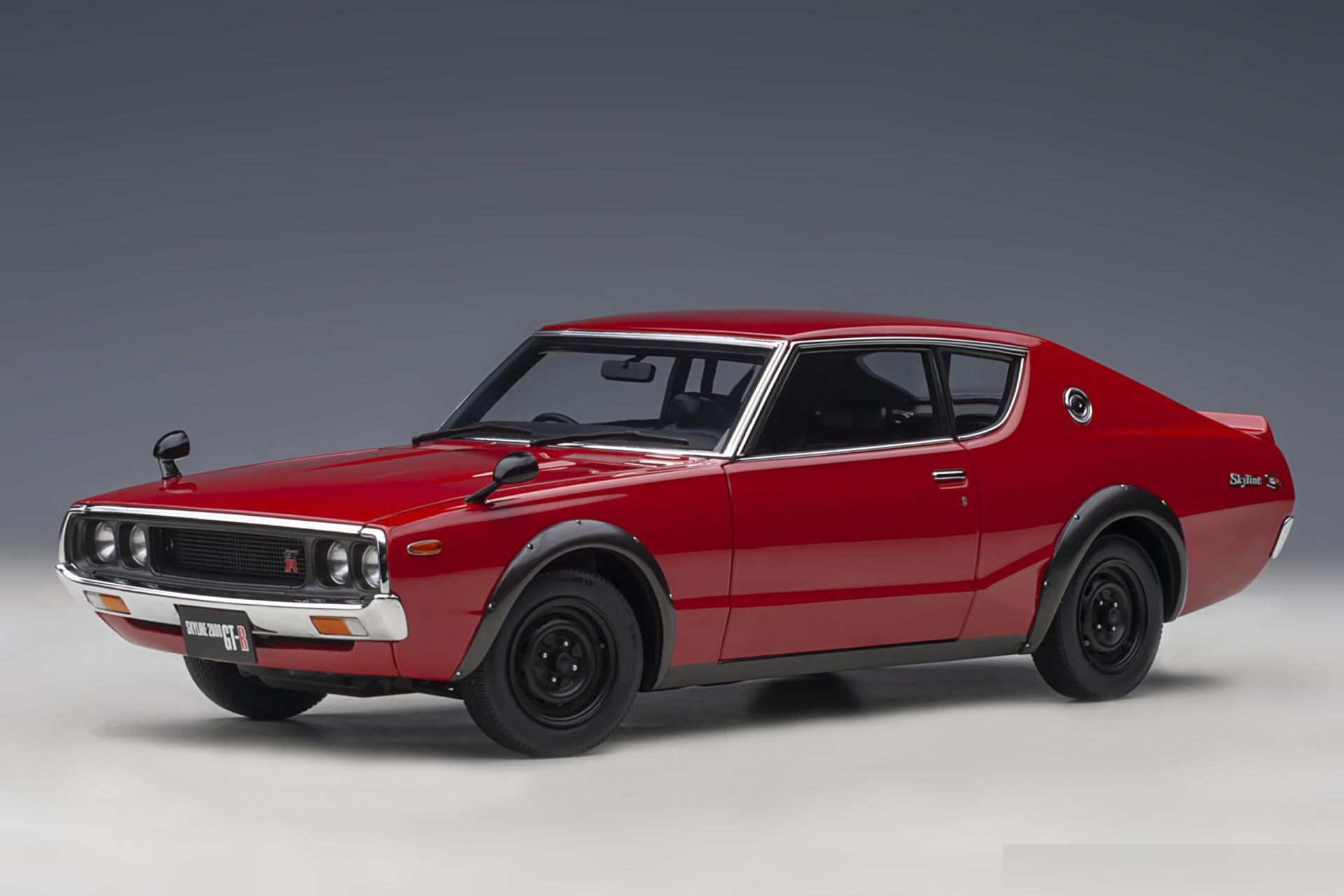 AUTOART - NISSAN - SKYLINE 2000 GT-R (KPGC110) COUPE 1973