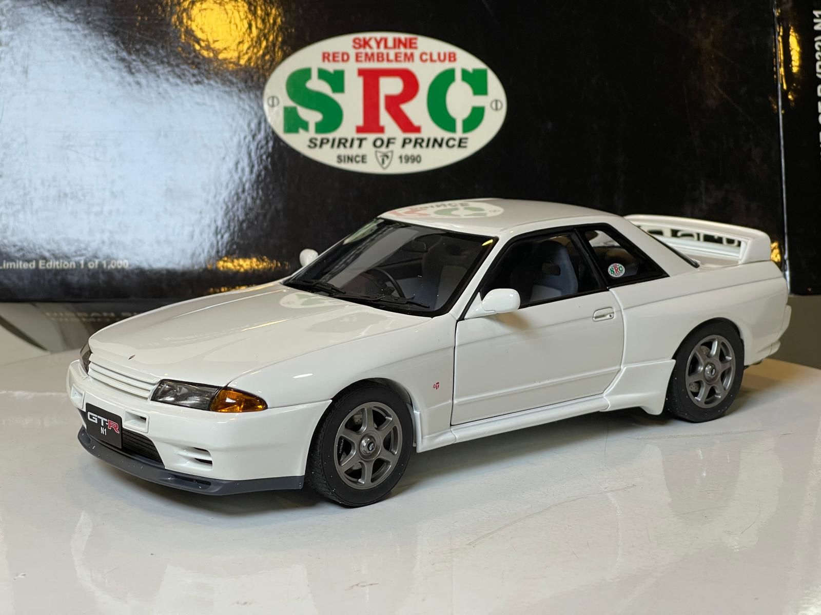 AUTOART - NİSSAN SKYLİNE GT-R (R32) N1 SPECİAL VERSİON SRC