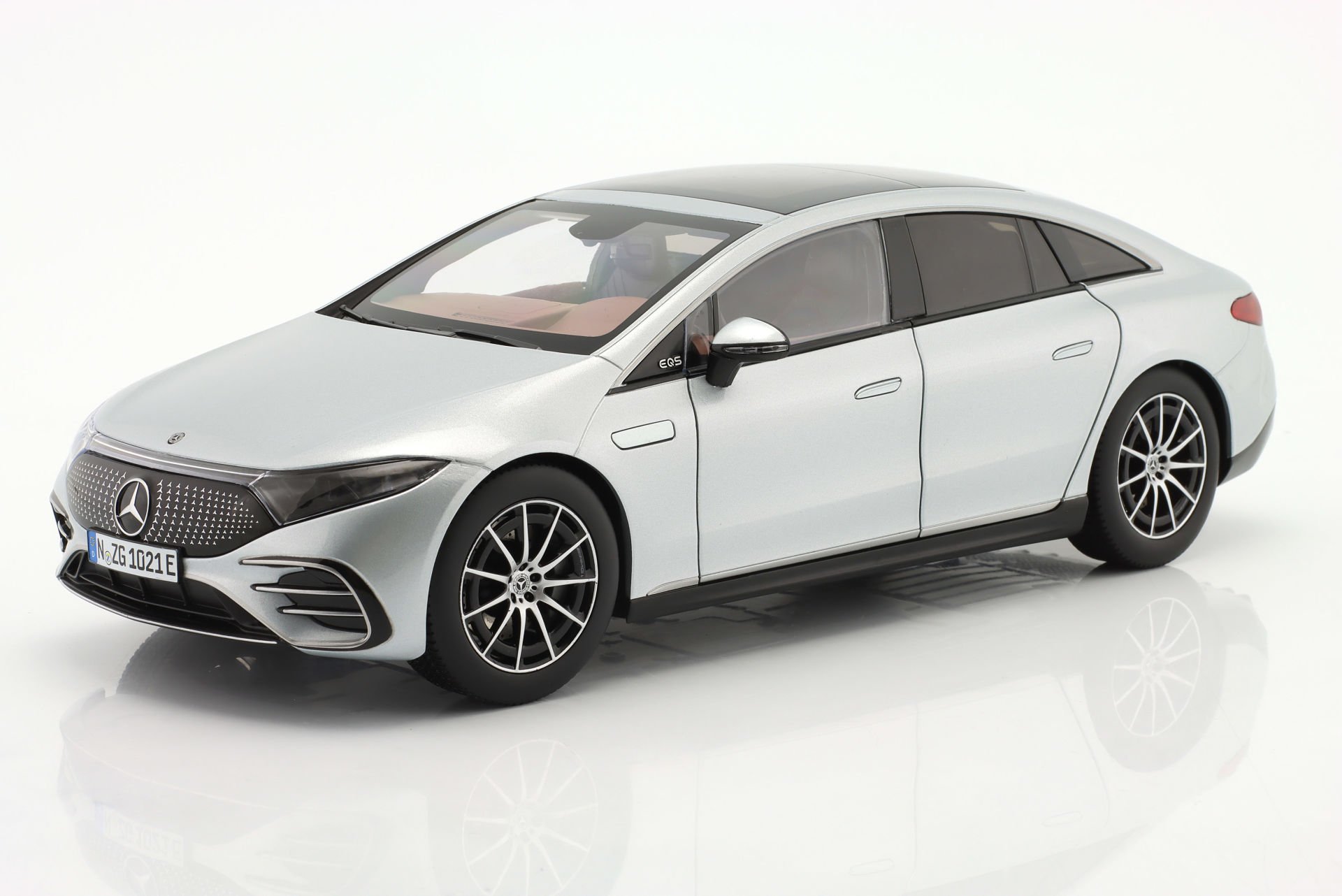 NZG - MERCEDES BENZ - EQS VON MERCEDES-EQ 2022
