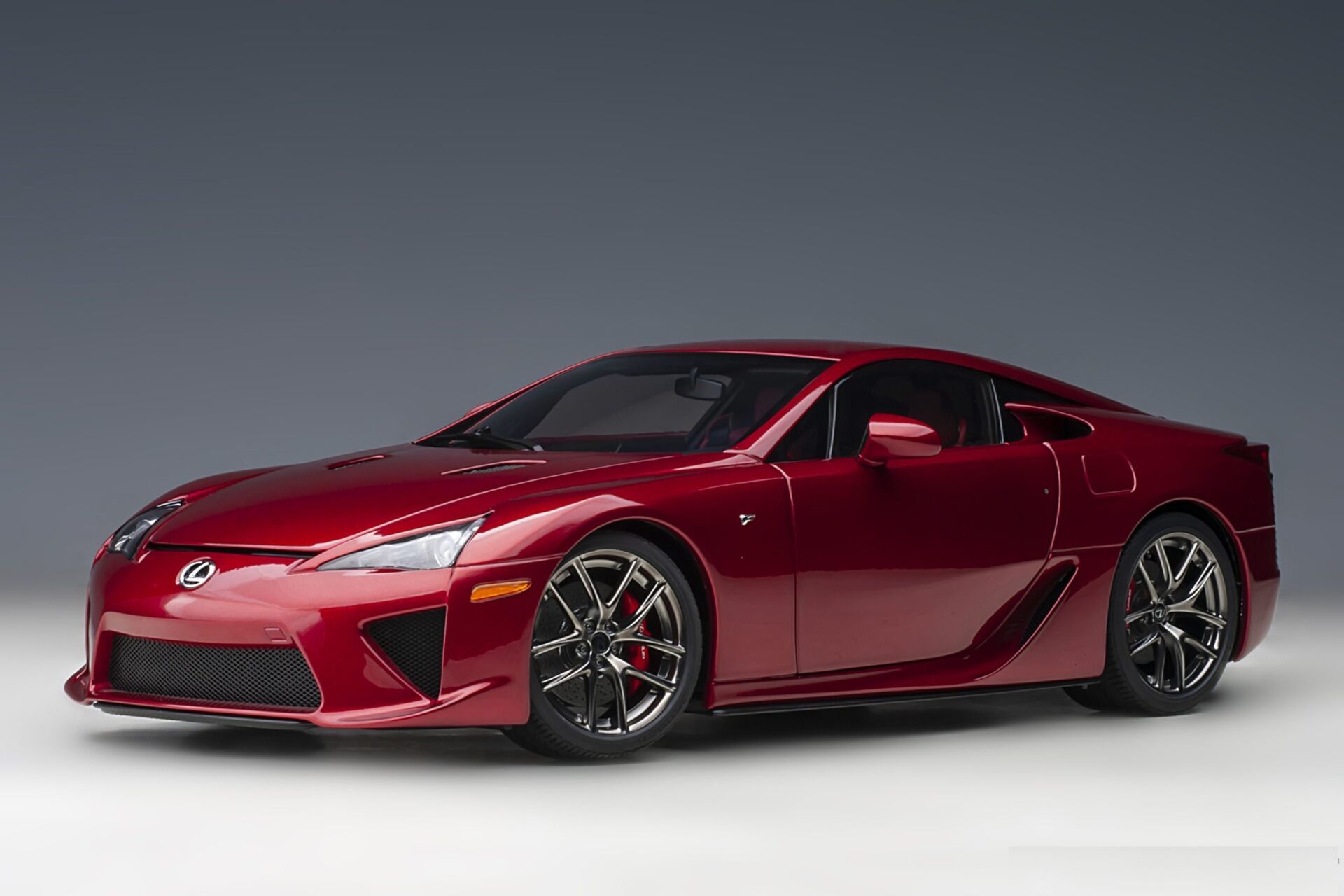 AUTOART - LEXUS - LFA COUPE 2012