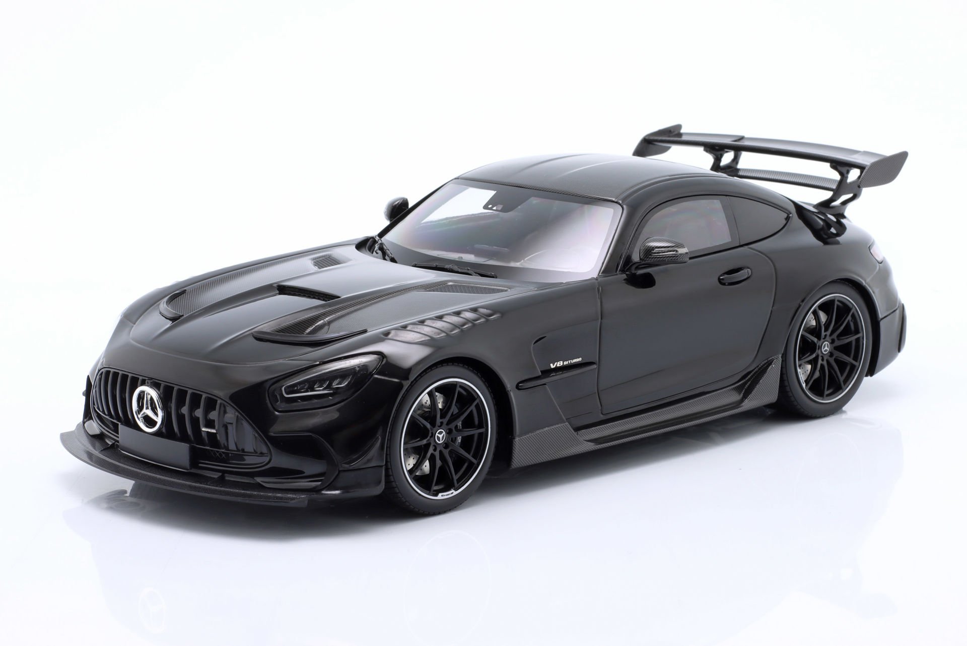 MINICHAMPS - MERCEDES BENZ - AMG GT V8 BLACK SERIES 2020