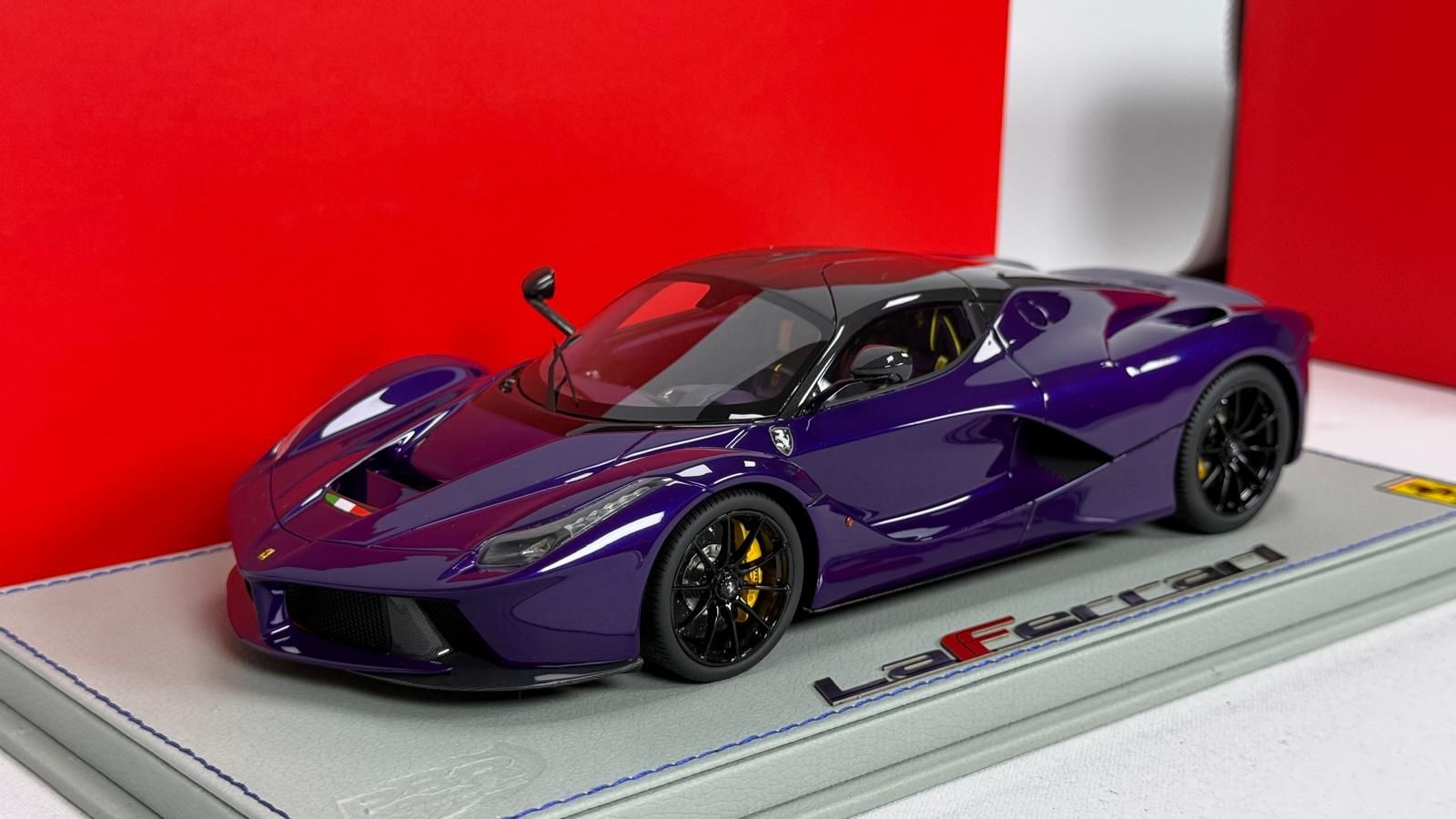 BBR-MODELS - FERRARI - LAFERRARI DUBAI EDITION