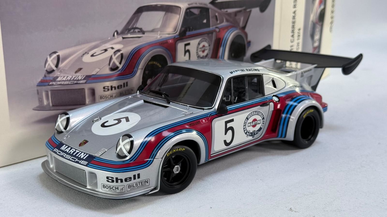 AUTOART - PORSCHE - 911 930 CARRERA RSR TURBO 2.1L TEAM MARTINI RACING N 5 BRANDS HATCH 1974 H.MULLER - G.VAN LENNEP