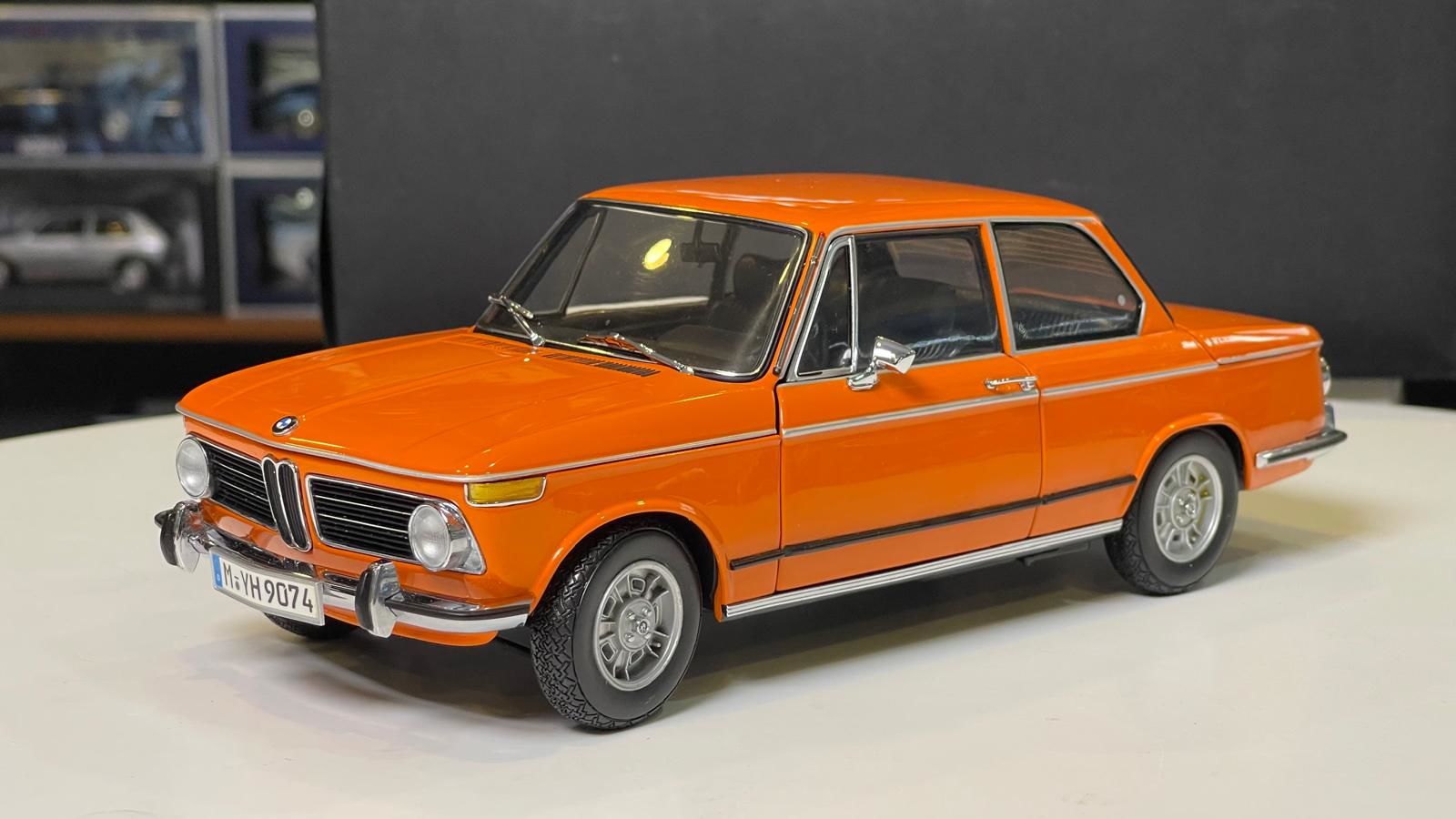 KYOSHO - BMW - 2002Tii 1972