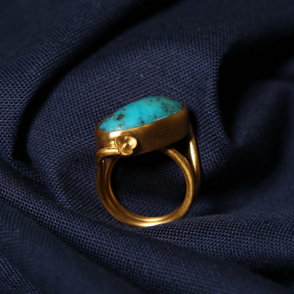 Turquoise Flower Motif Ring