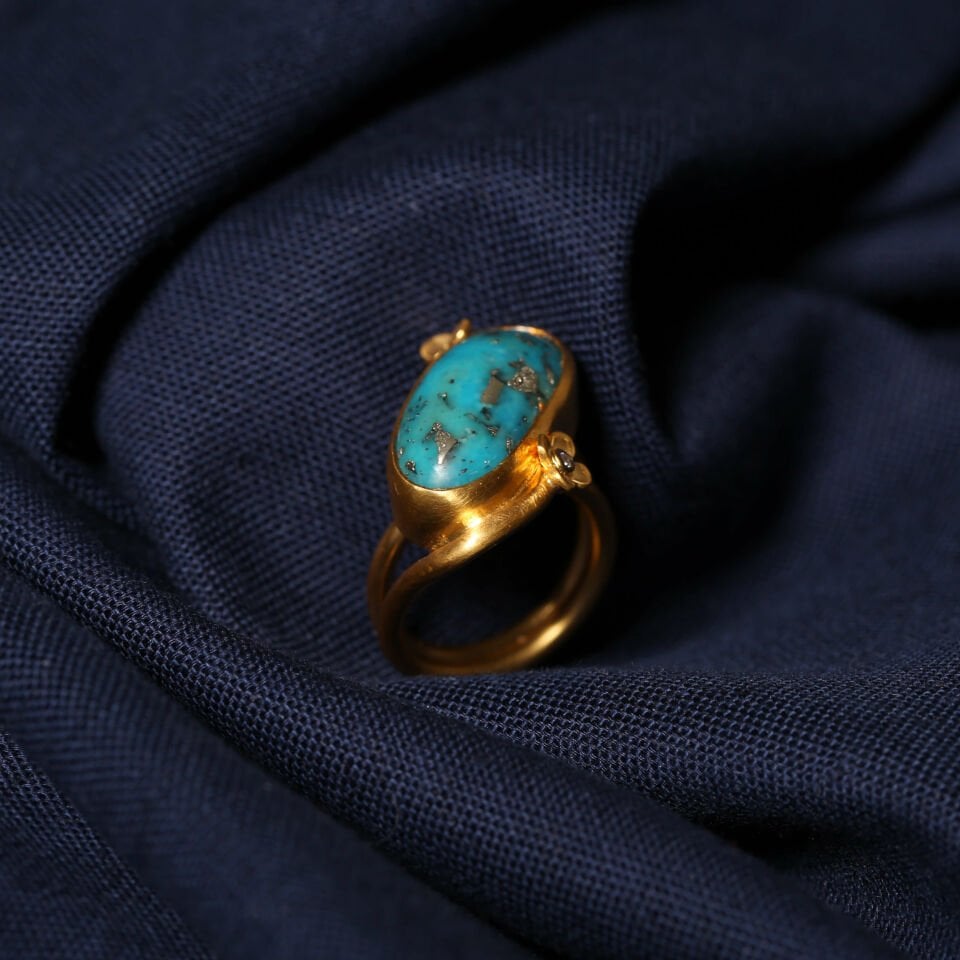 Turquoise Flower Motif Ring
