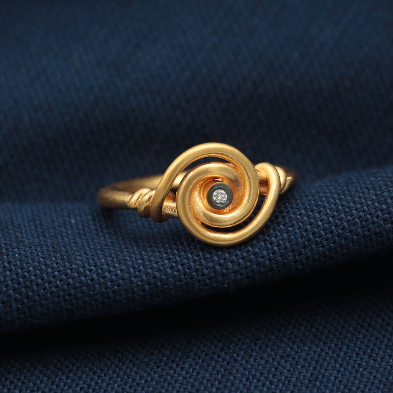 Spiral Shaped Ring