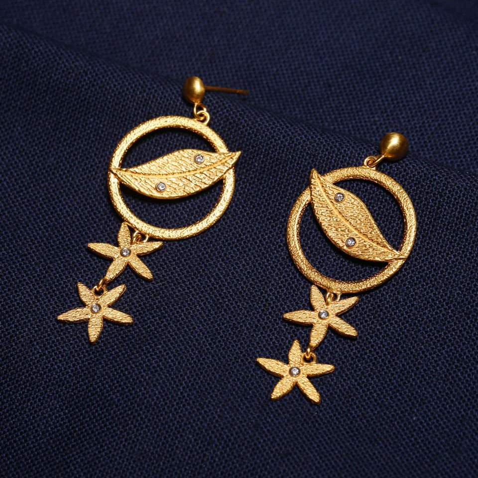 Yggdrasil Figured Earrings