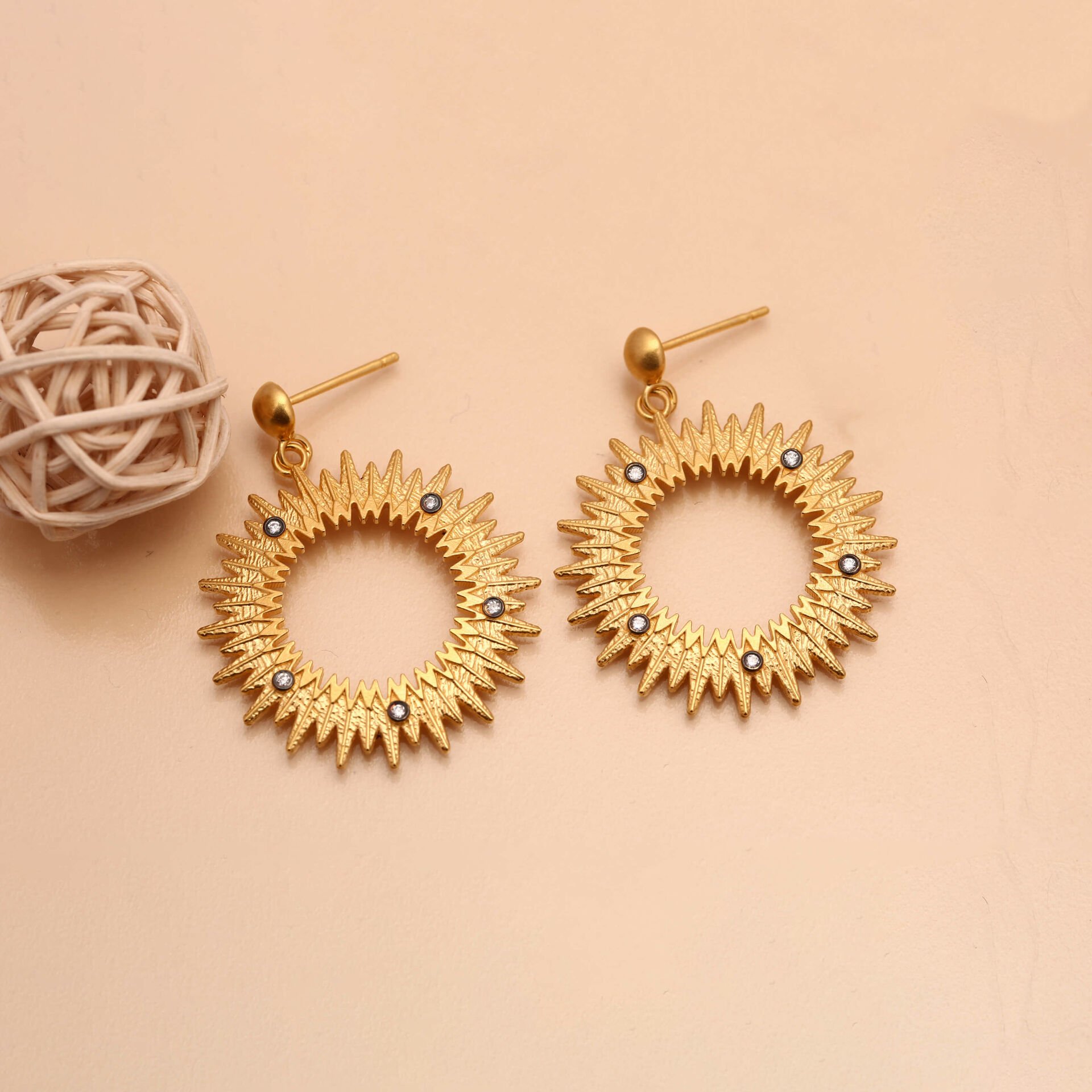 Sun Figured Earrings