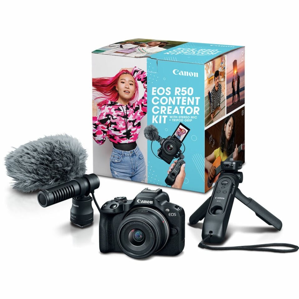 Canon EOS R50 Content Creator Kit ( 32GB SD Kart Dahil )