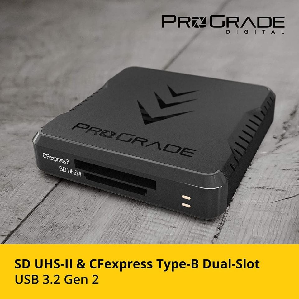 ProGrade Dijital CFexpress Tip A ve UHS-II SDXC Çift Yuvalı USB 3.2 Gen 2 Kart Okuyucu