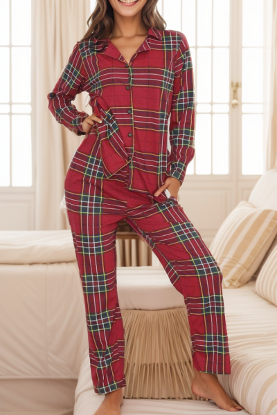 Önü Düğmeli Pijama Takımı Karelikırmızı