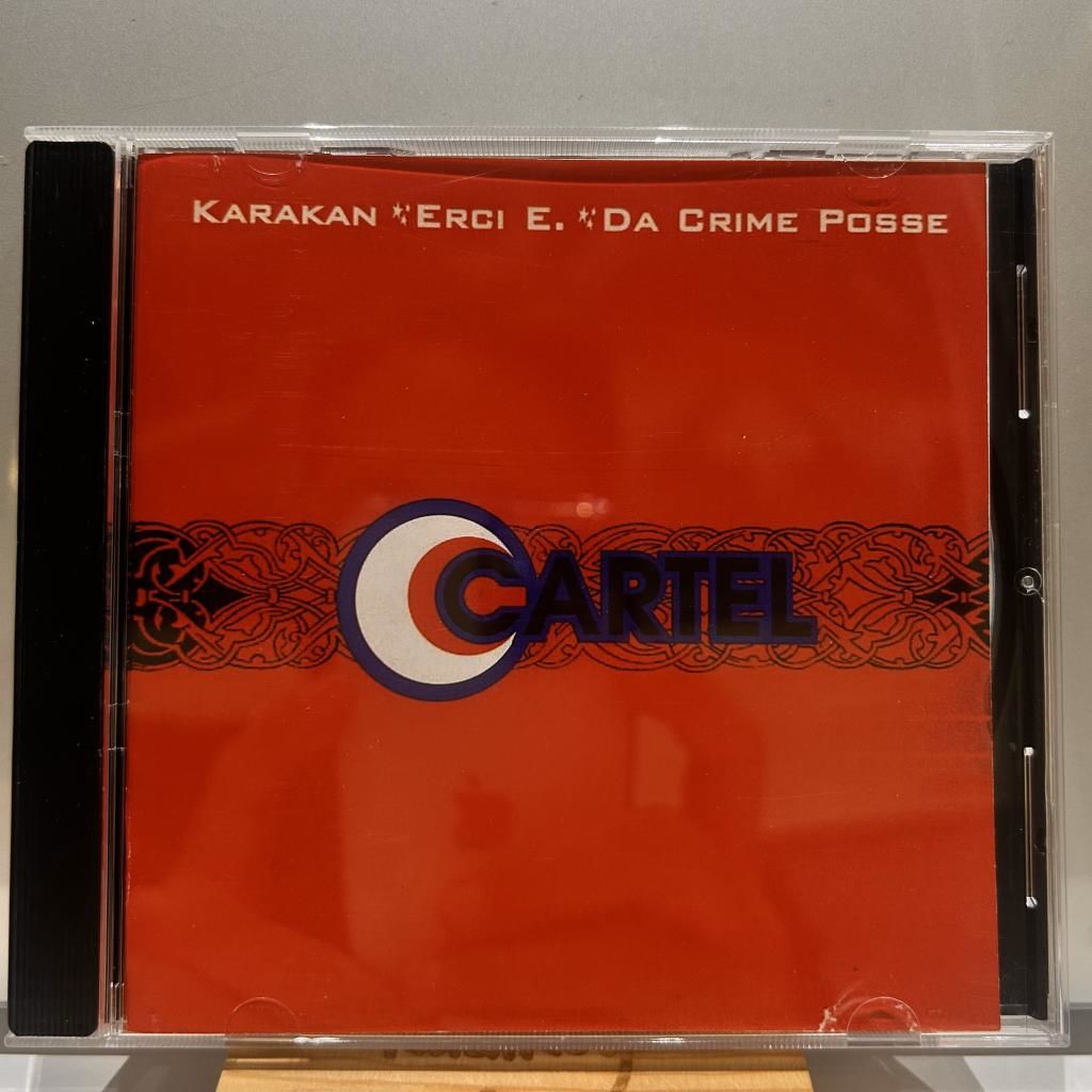 CD Cartel – Cartel KARAKAN ERCI E DA CRIME POSSE 1995 ALMAN İLK BASKI CD