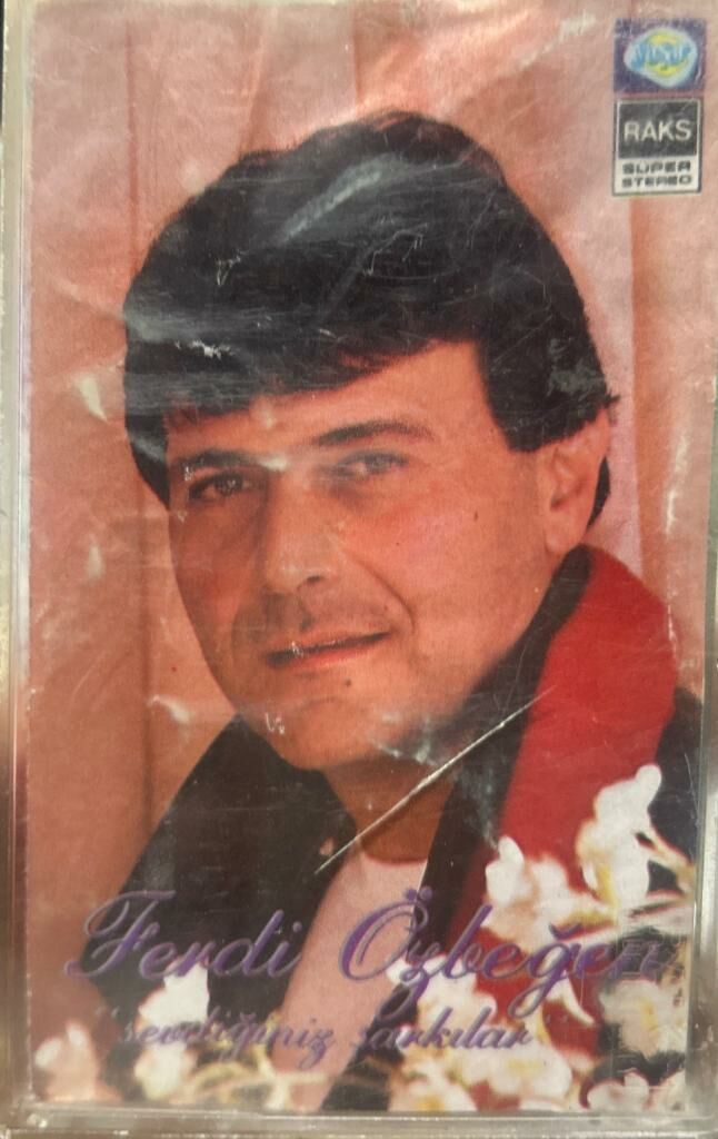 KASET Ferdi Özbeğen – Sevdiğiniz Şarkılar 1986 BASKI KASET