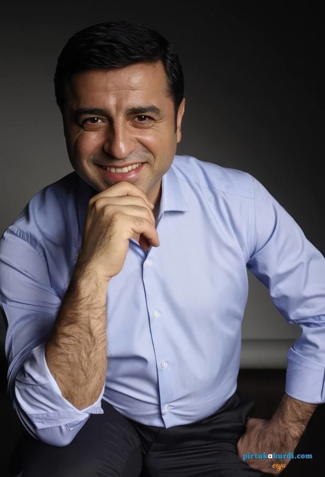 Selahattin Demirtaş Posterleri Seti (3 POSTER)