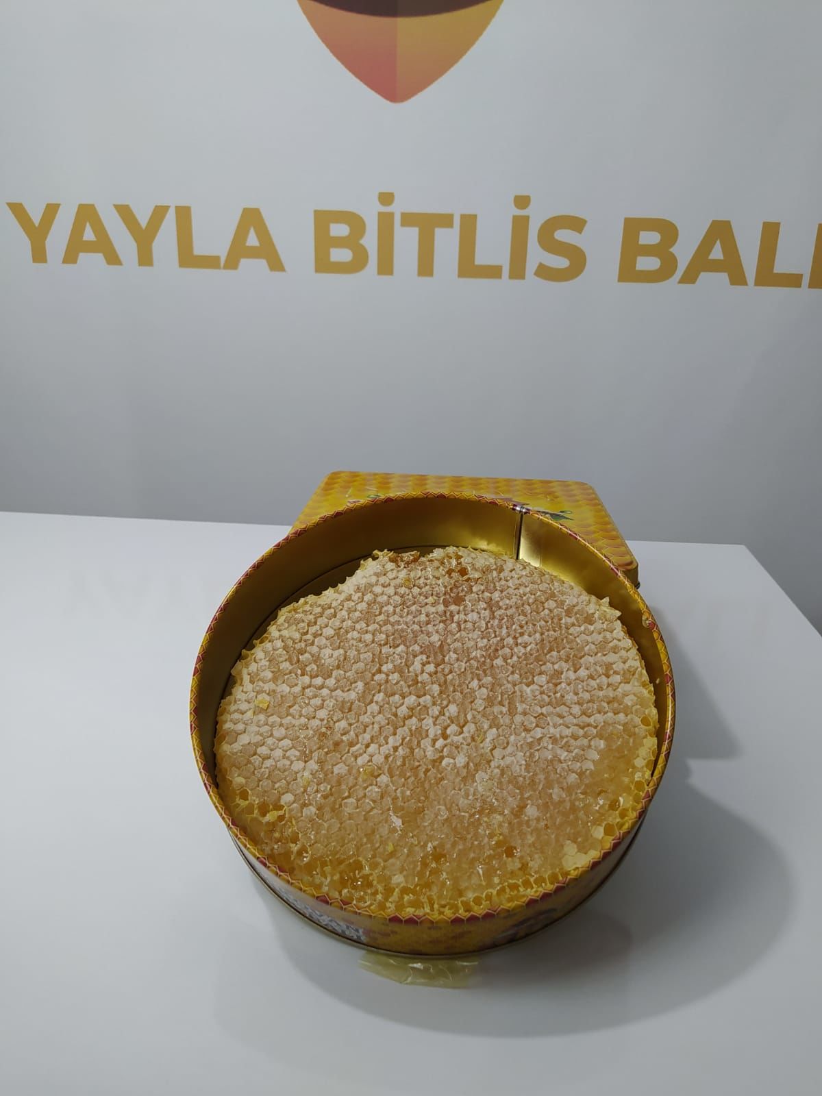 Hakiki Bitlis karakovan Petek Balı 1. Kalite (1 kilo)