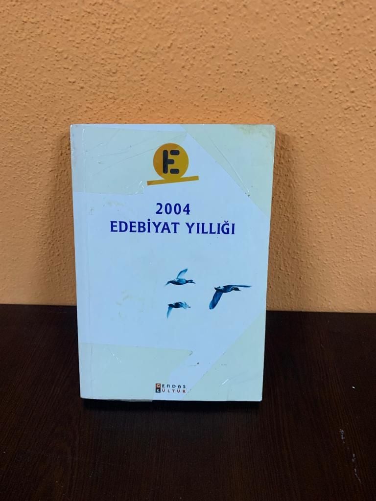 2004 Edebiyat Yıllığı
