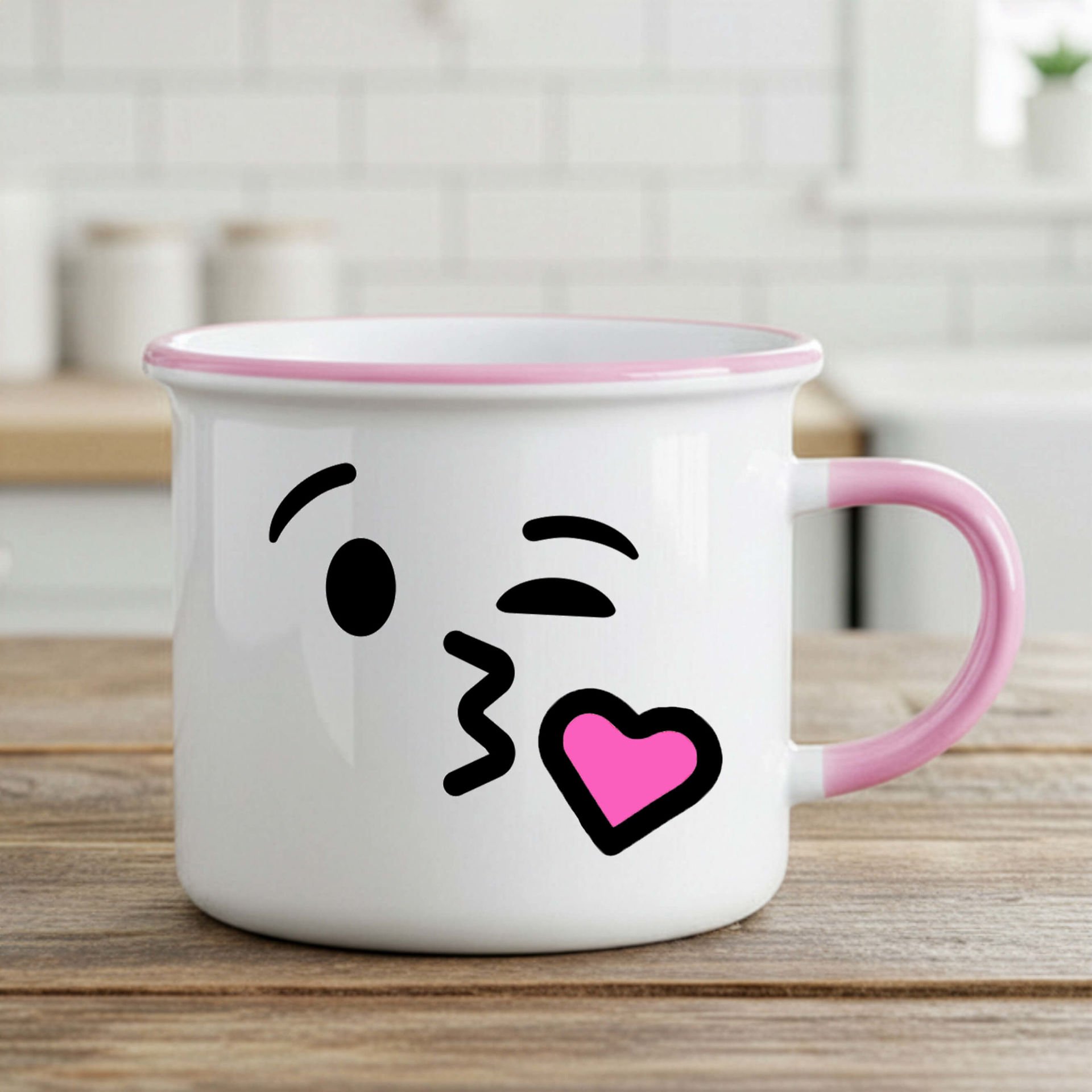 Öpücük Emojili Enamel Pembe Kupa Bardak - Öpücük Emojili Enamel Kupası